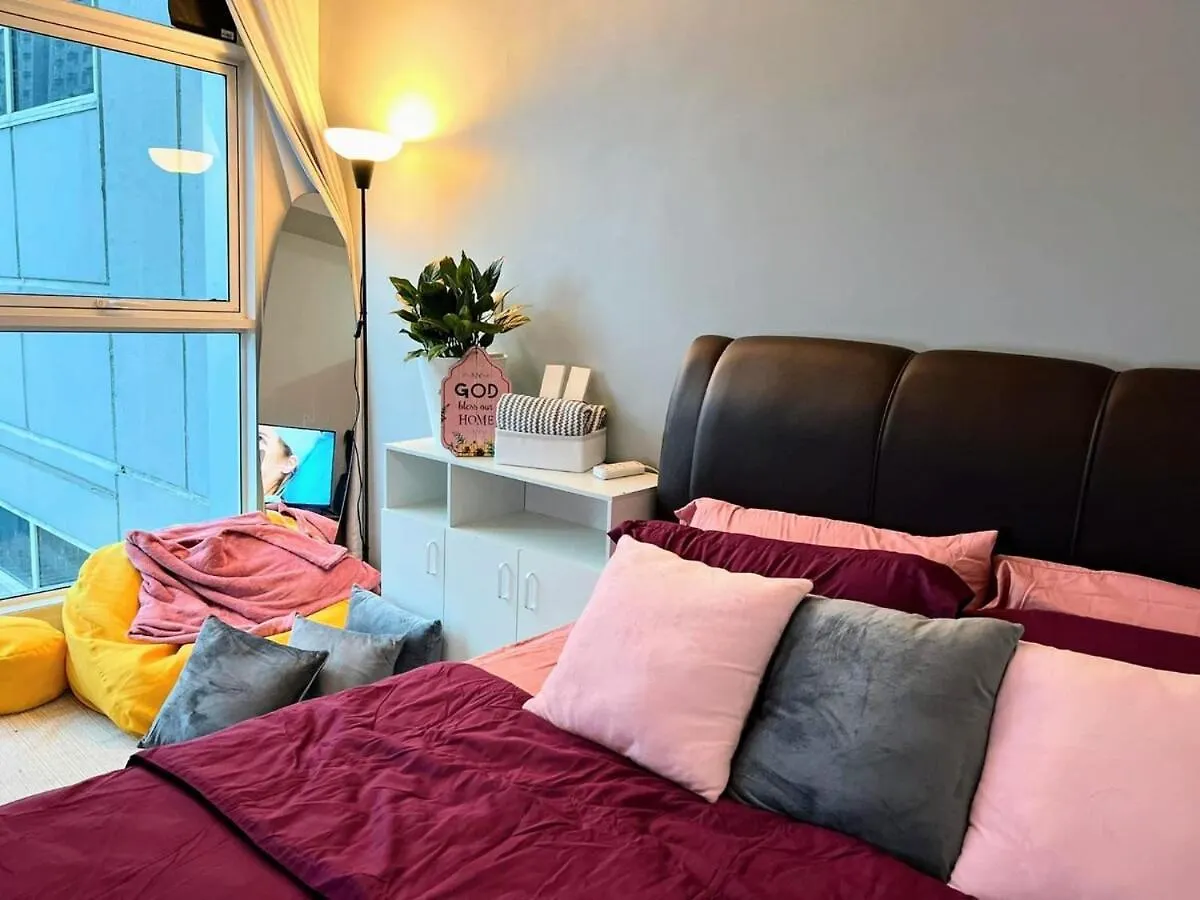 Studiounit Near Airport Up To 3Pax Wifi Manila Philippines