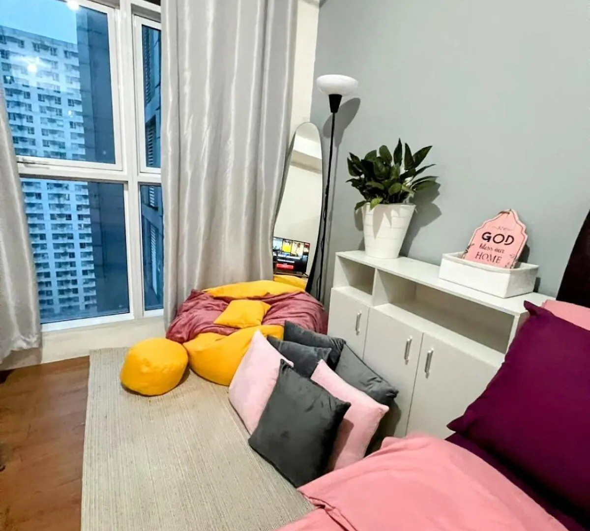 Studiounit Near Airport Up To 3Pax Wifi Manila